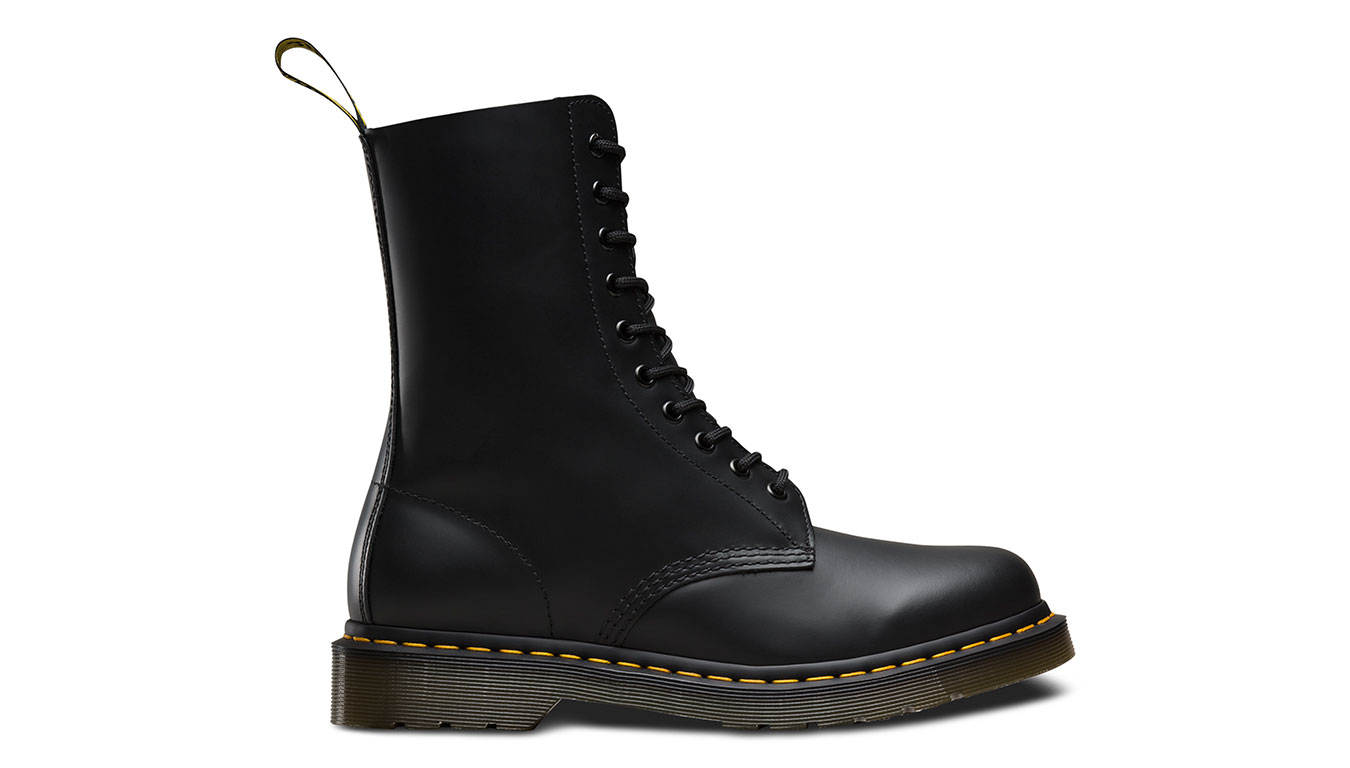 Image of Dr Martens 1490 Smooth Black DE