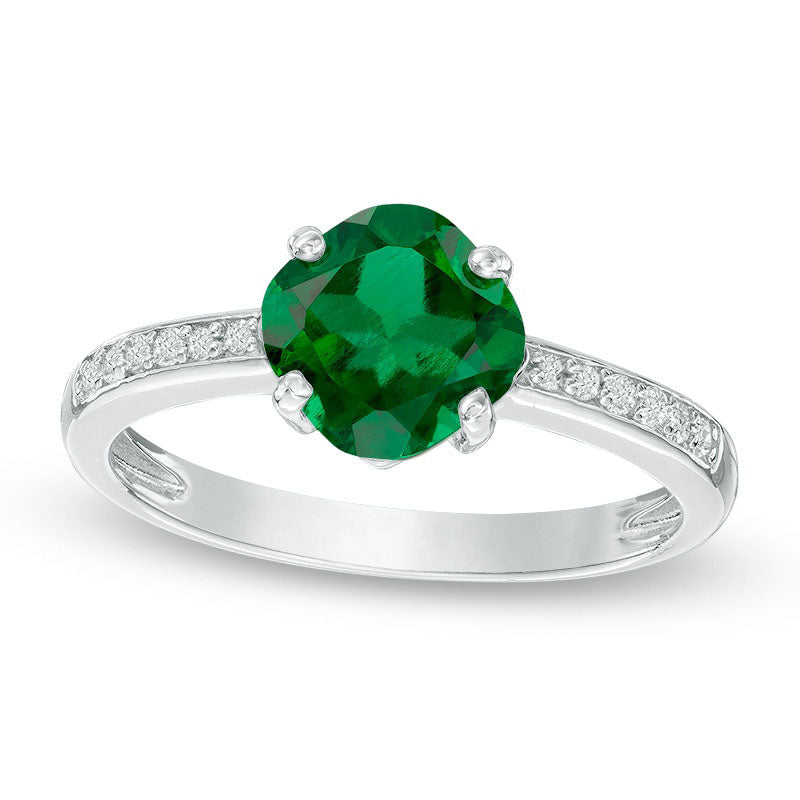 Image of ID 1 70mm Cushion-Cut Lab-Created Emerald and White Sapphire Ring in Sterling Silver