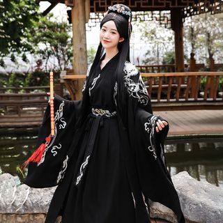 Image of ID 1312244329 Long-Sleeve Embroidered Traditional Chinese Costume Set