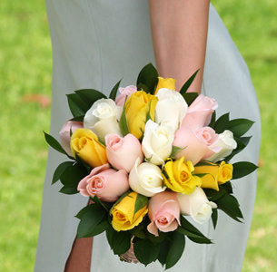Image of ID 495070471 6 Bridal Bouquets Yellow Roses