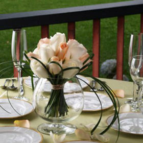 Image of ID 495071095 6 Wedding Centerpieces Roses