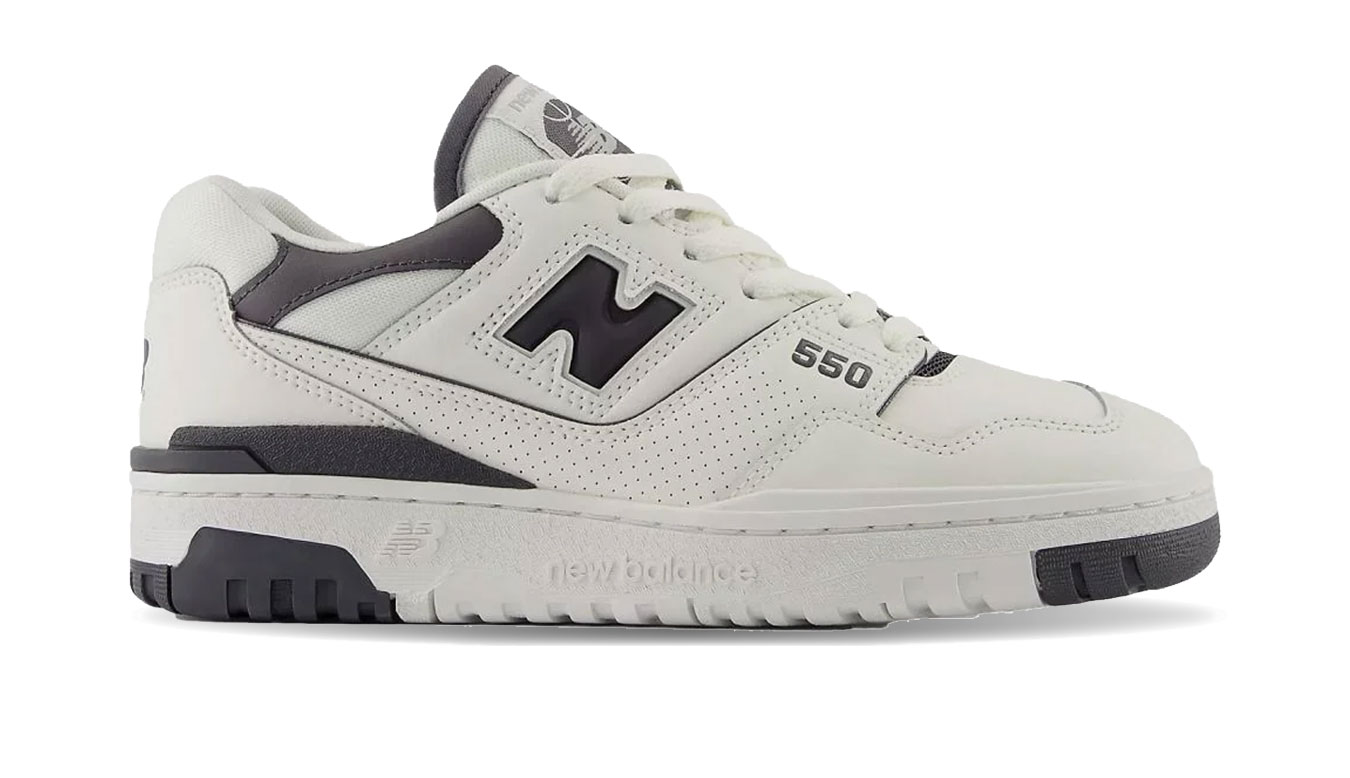 Image of New Balance 550 Sea Salt With Magnet ESP