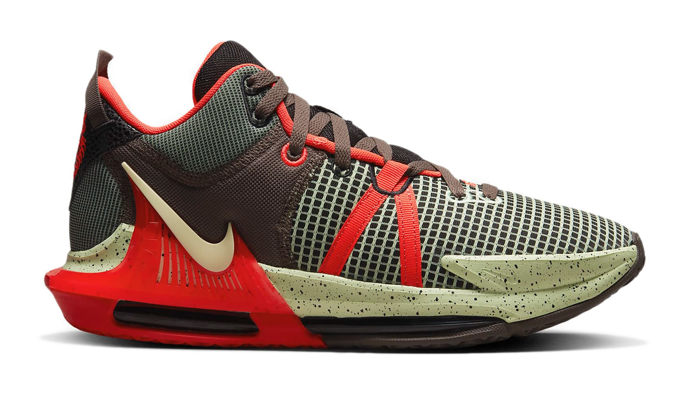 Image of Nike Lebron Witness VII PL