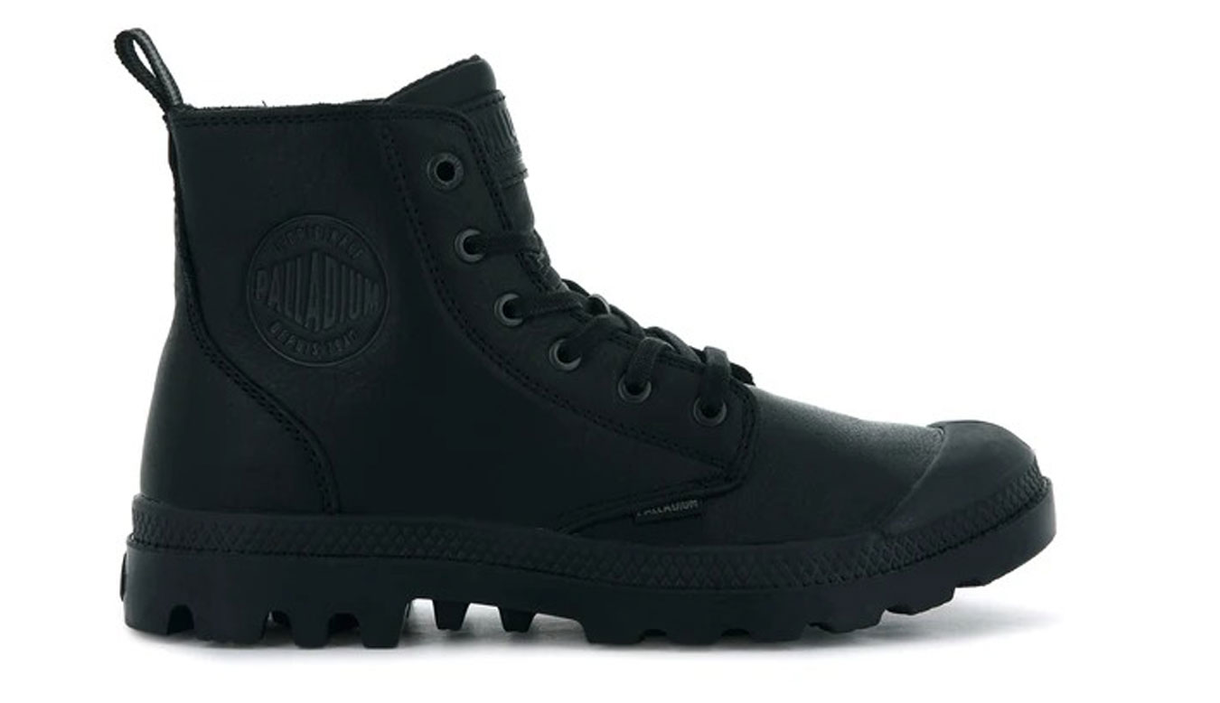 Image of Palladium Pampa Zip Leather Essential ESP