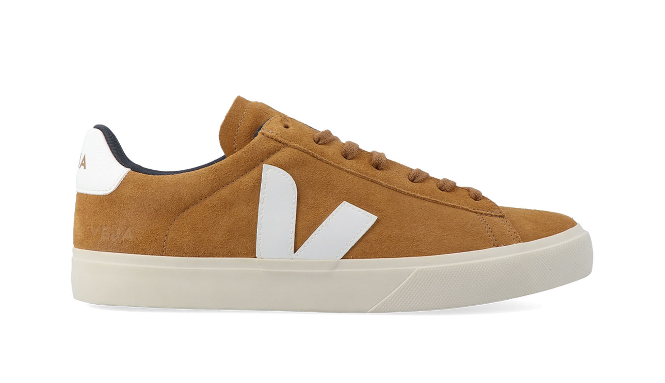 Image of Veja CAMPO SUEDE CAMEL WHITE IT